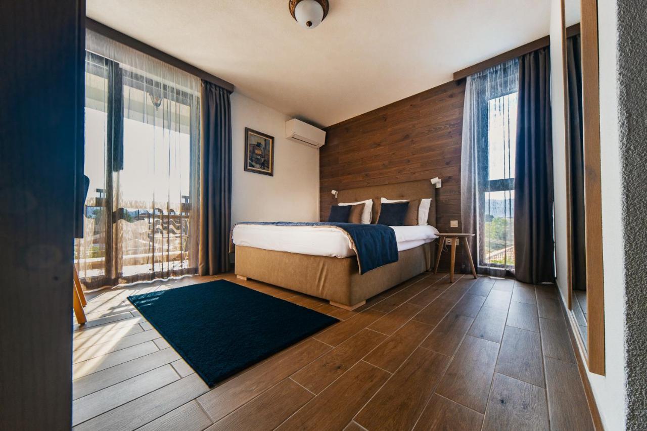 Seven Springs Hotel Banya  Exterior photo